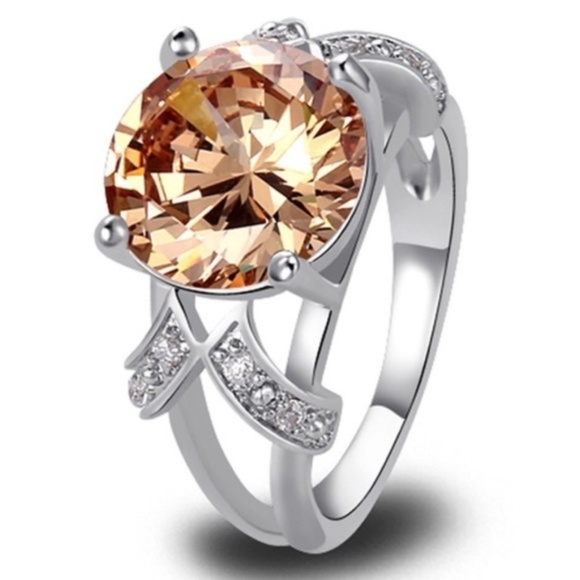 Fine Jewelry Jewelry - 5.5 ct Morganite & White Sapphire Silver Ring  NWT